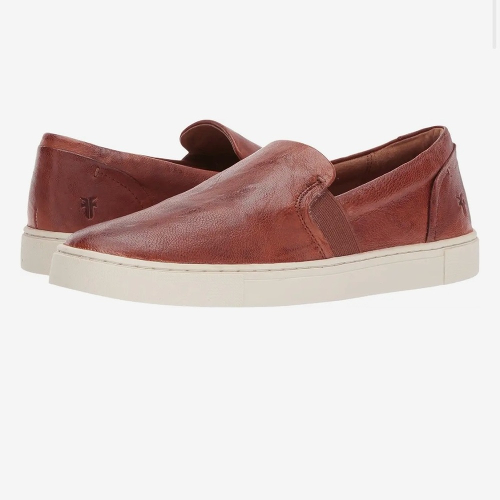 Frye Ivy Slip On Women in Cognac